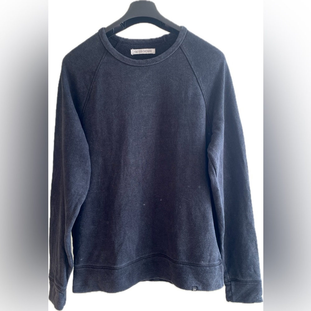 Outerknown Men’s Sur Crewneck Sweatshirt Charcoal Gray. Medium. Gently Worn.